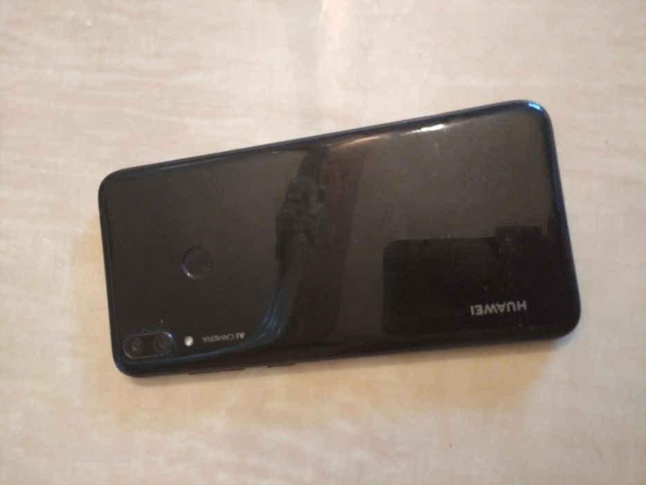 Huawei Y7  рам3.0 вътрешна памет 32 GB