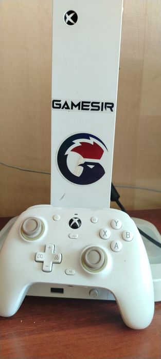 Продам xbox series s