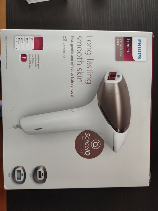 Фотоепилатор Philips Lumea 8000  с удължена гаранция 5г нов