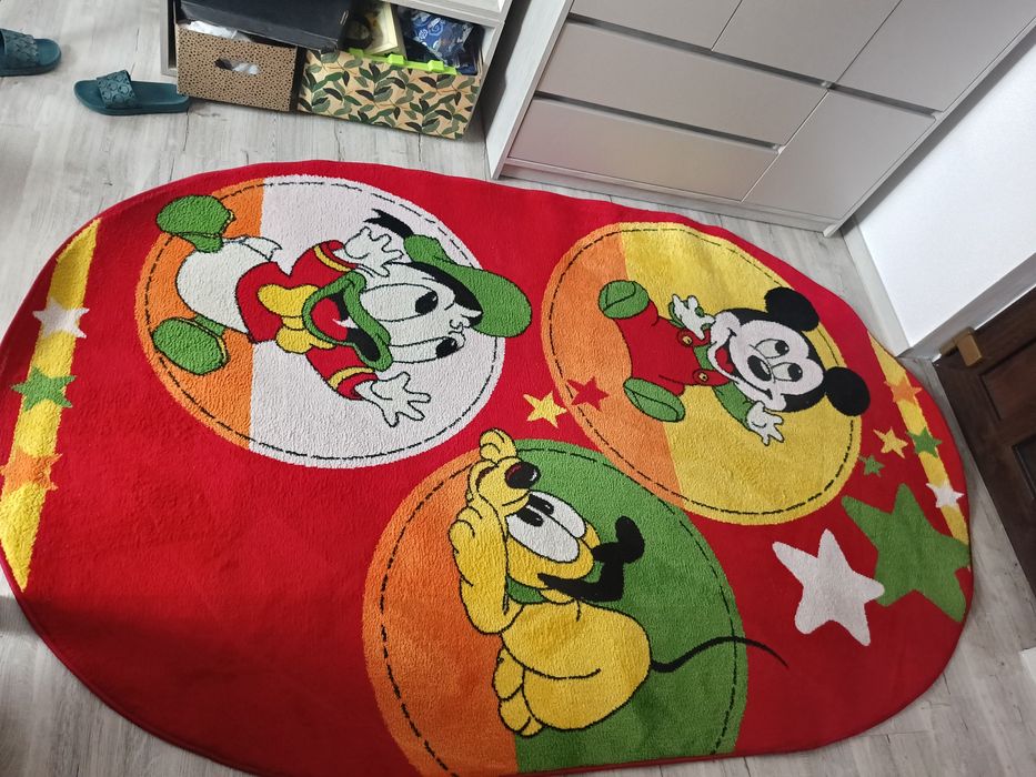 Covor cu personaje Disney