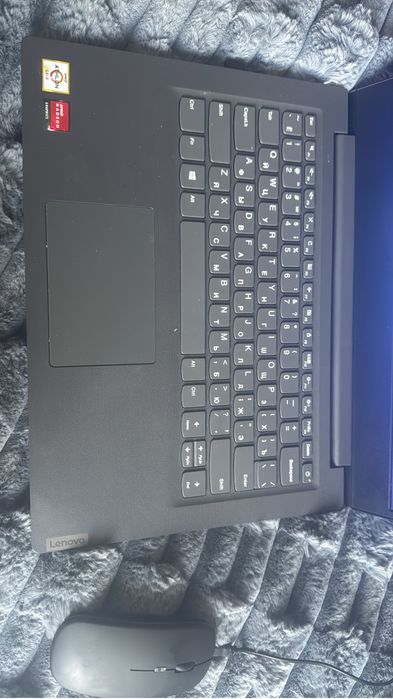 Продается ноутбук