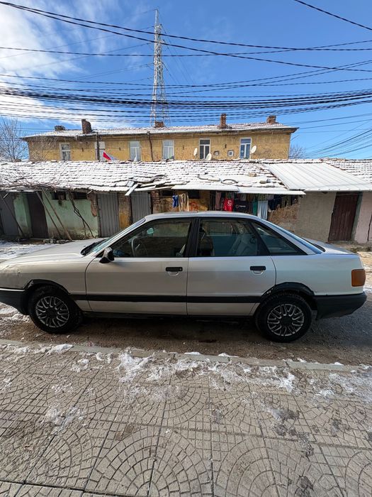 Ауди 80 1.8 мотор на части