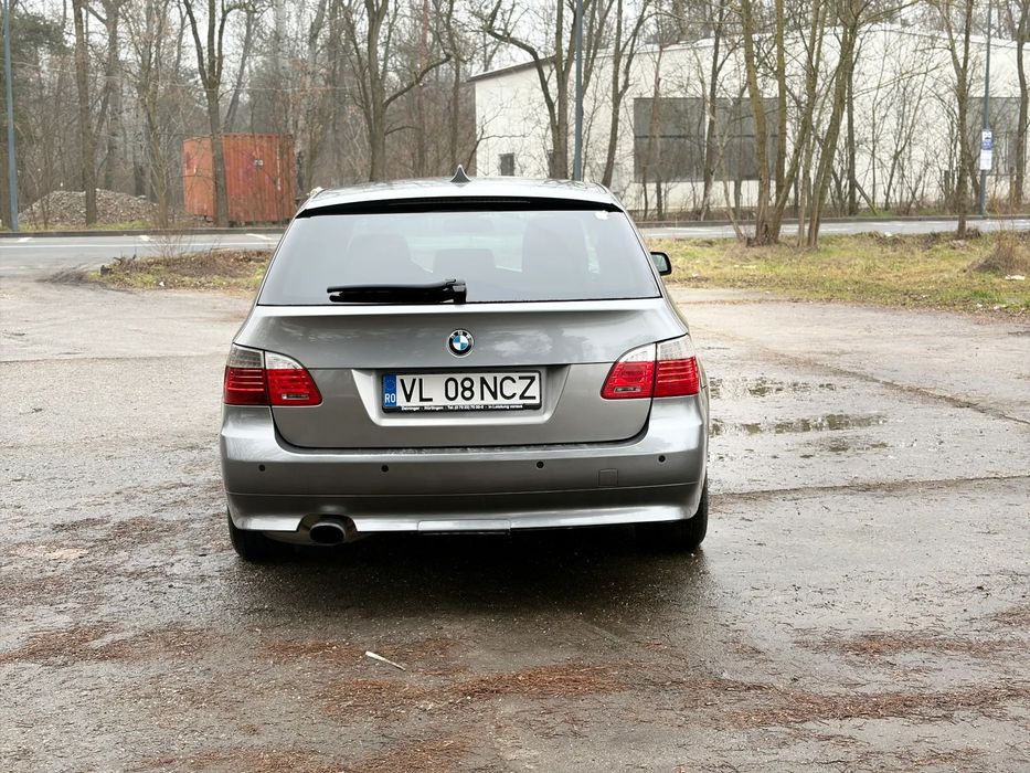 BMW Seria 5 Bmw 520d E61 2009 Facelift automată schimb cu camioneta