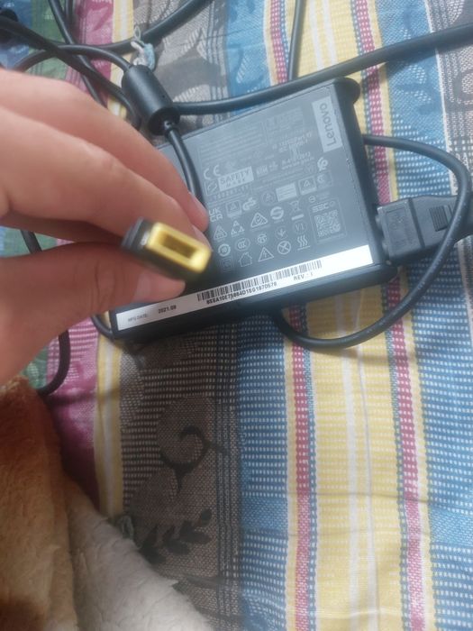 Зарядное устройство ленова