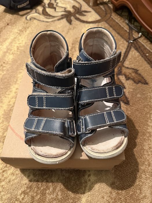 Ортопедичский обувь