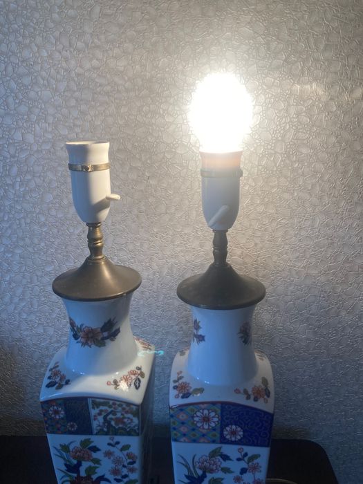 Двойка японски порцеланови лампи