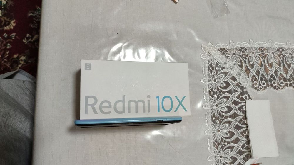 Продается телефон Redmi 10x