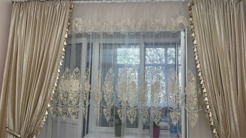 Продаются шторы с тюлем
