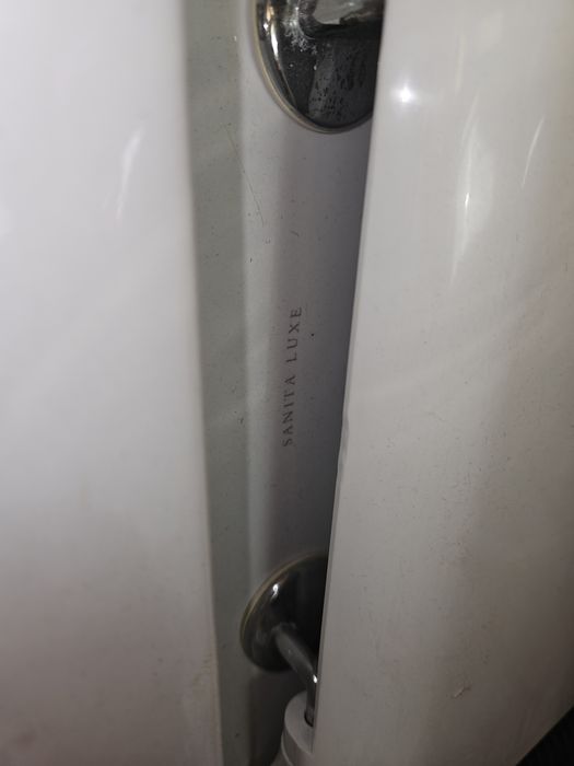 Унитаз подвесной с сидушкой