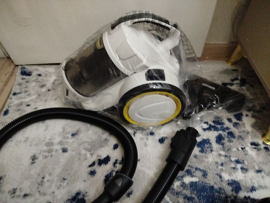 Pelesos nomi KARCHER yangi