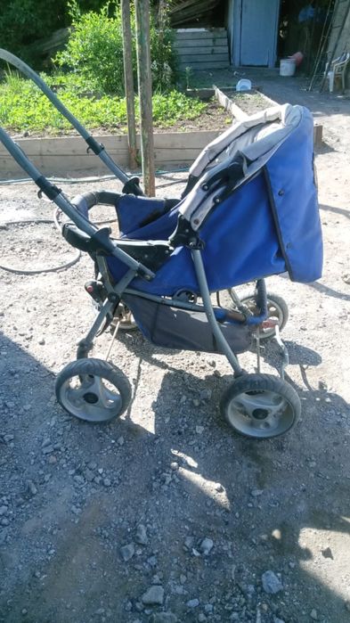 Срочна продам коляску за 5000