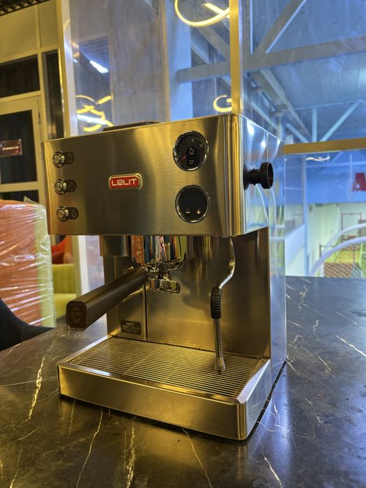 Кофемашина Lelit
