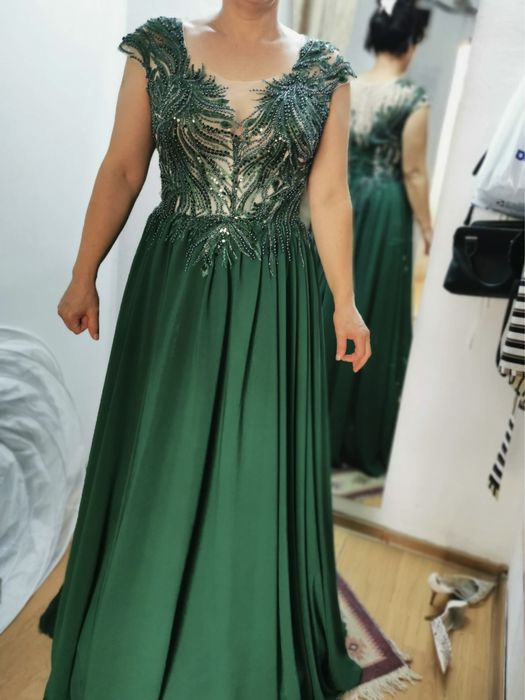 Rochie seara realizata la comanda verde
