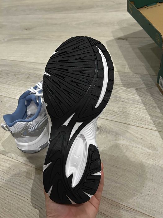 Маратонки Puma Morphic номер 44.5