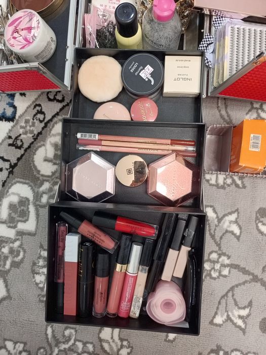 Go'zallik va kelinlar saloni un Professional makyaj orginal kosmetika