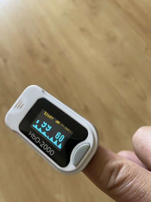 Продавам пулсоксиметър BRUER