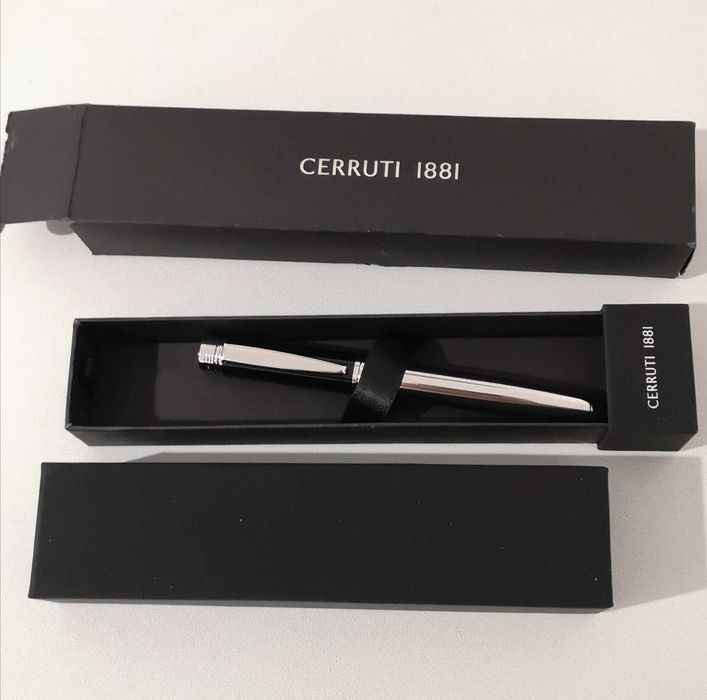 Pix Cerruti 1881, nou, in cutie