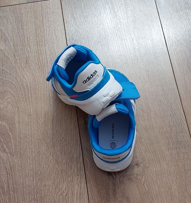 Adidasi Bebe marimea 20 Adidas