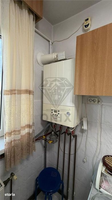 Apartament 2 camere de vanzare, cartier Vest Ploiesti - ONX109