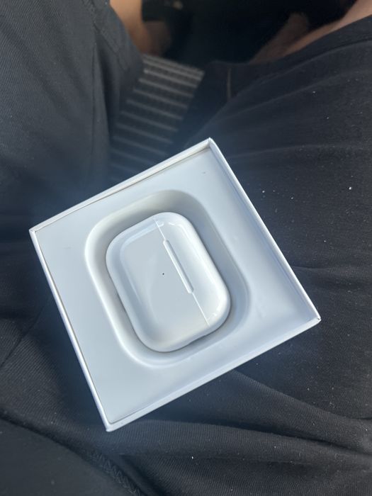 casti iphone airpods pro