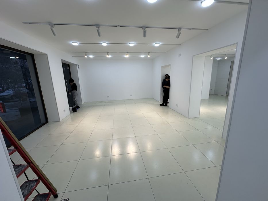 Angels food, М ойбек, 100 квм, openspace , с парковкой в доль дороги