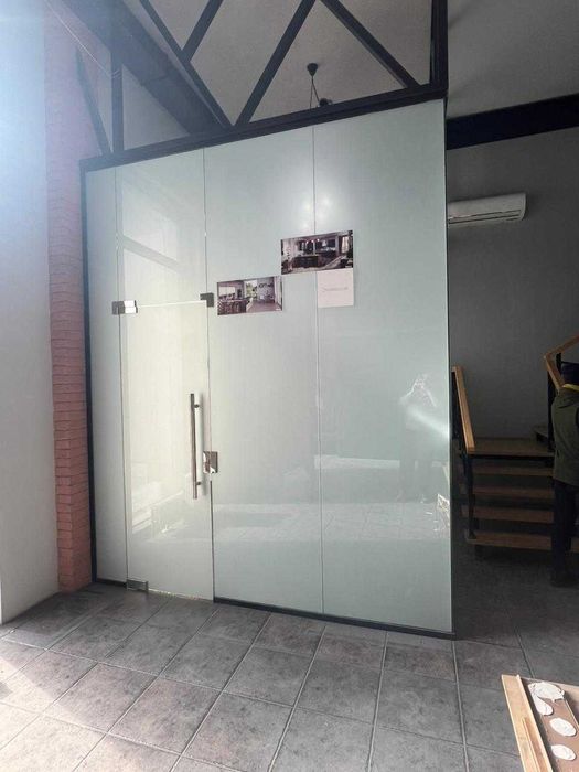 Декоративное матовое стекло (перегородка/офис) — 6 частей + дверь