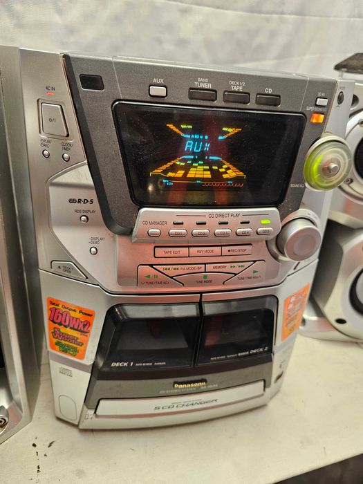Combina muzicala Panasonic SA-AK44 + SB-AK44 185W hungary nu china Aux si tuner functionale, cd defect caseta functioneaza partial