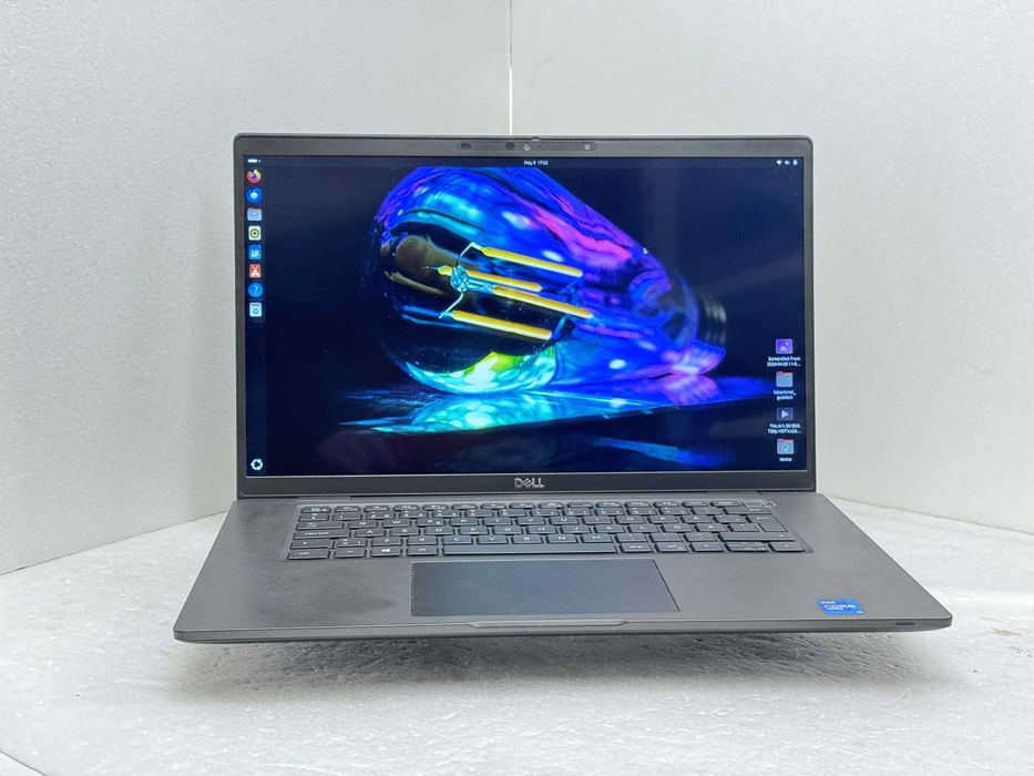 Реновиран лаптоп Dell Latitude 7520 15.6" touch i5-1145G7 16GB 510GB клас А с Гаранция