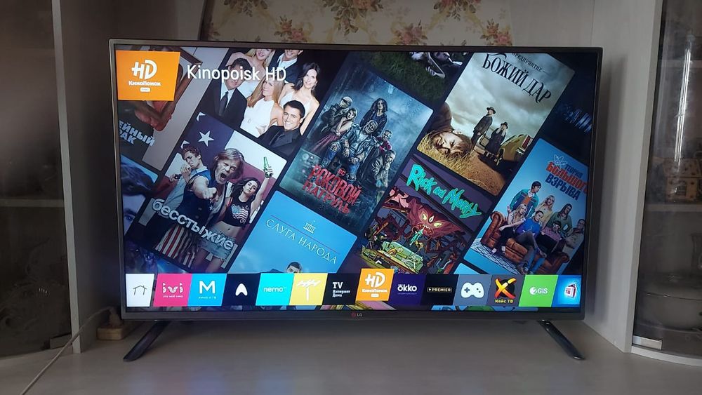 Продам смарт ТВ марки LG