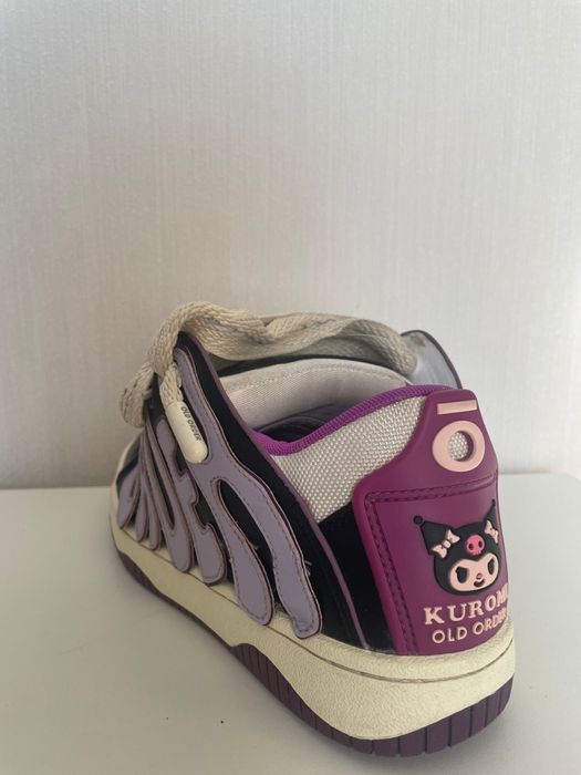 Кроссовки Куроми