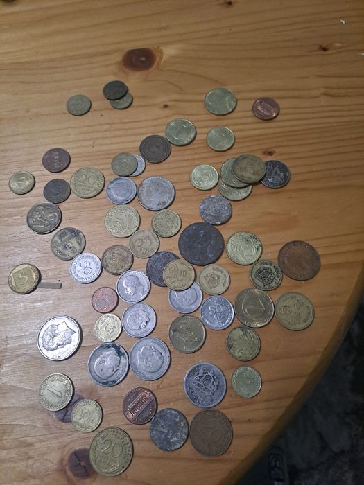 Стари български и чуждестранни монети