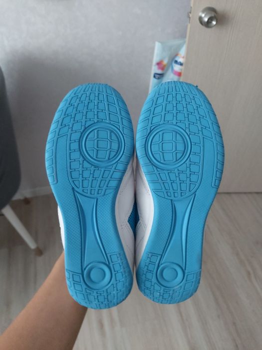 Кроссовки для футбола