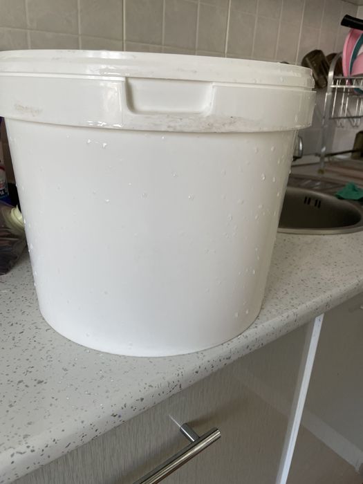 Продам ведро пищевое 11 литров
