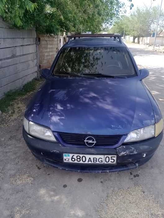 Опель вектра б на ходу