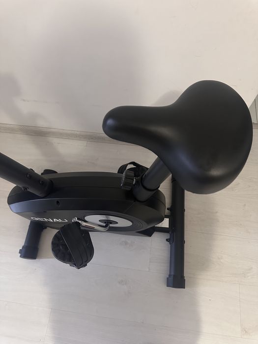 Велотренажер Genau вертикальный