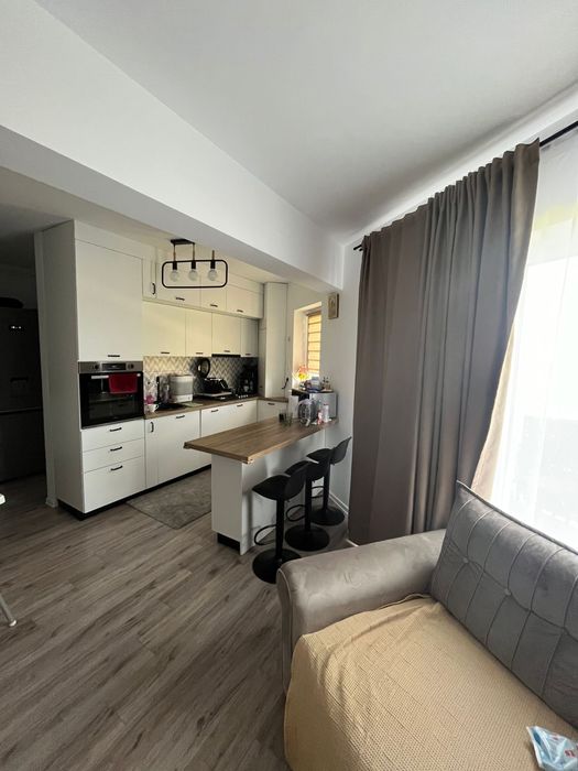 Vand apartament 3 camere Vivamus Park Residence + loc de parcare