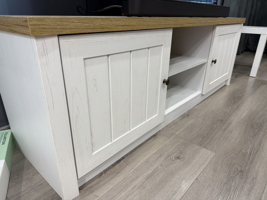 ТВ шкаф MARKSKEL 2 врати бял/цвят див натурален дъб