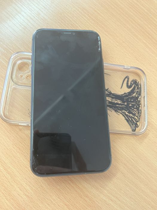 Продам iPhone 11
