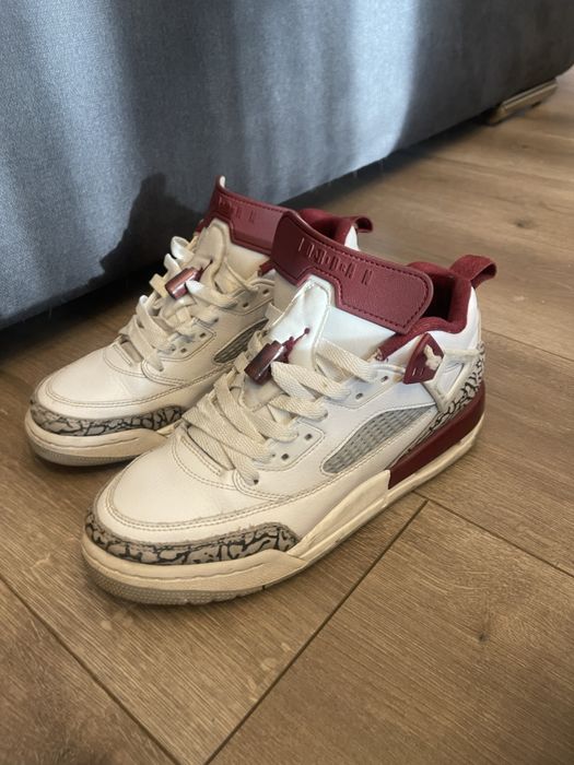 Jordan Spizike Low ,,Team Red’’ - Ediție Hibridă, Mărimea 40