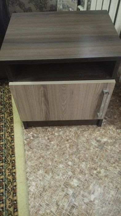 Продается тахта,бу в отличном состояний.