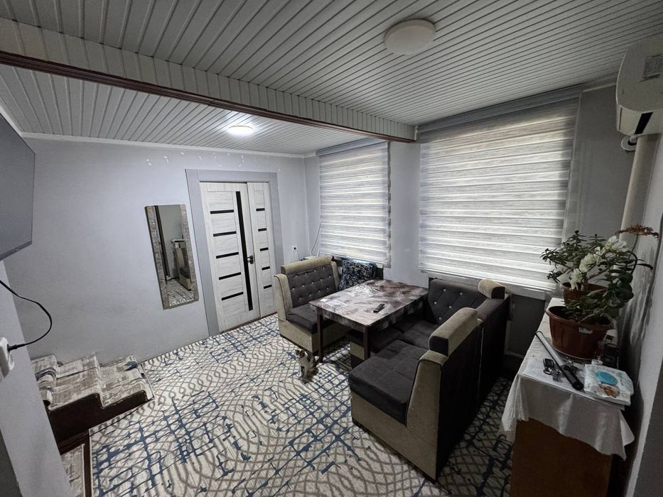 В центре города продается частный дом