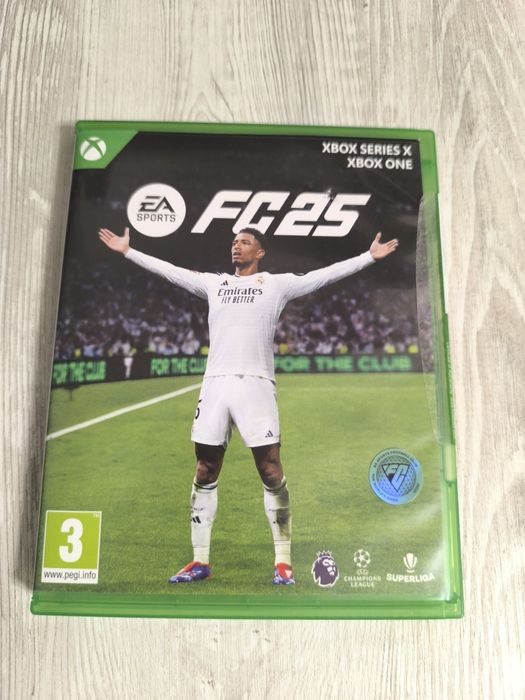 Vând joc FC25 ca nou