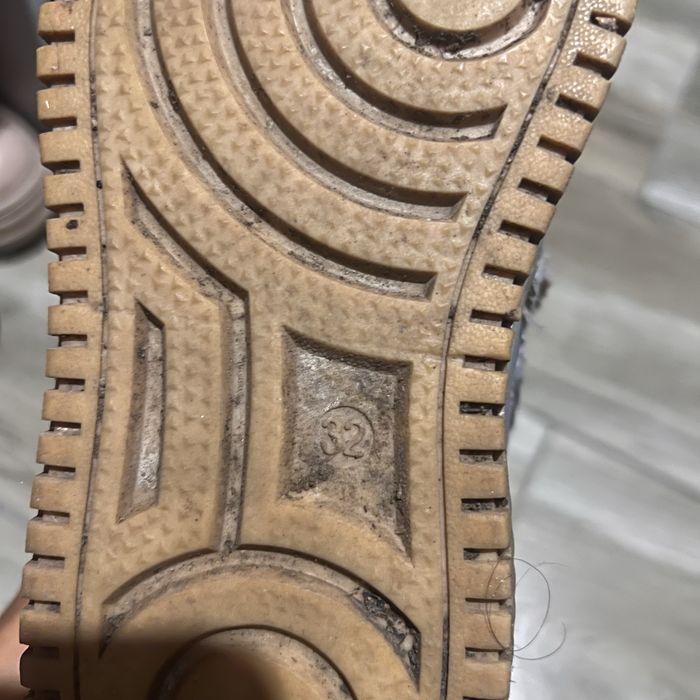 Продам сапожки детские