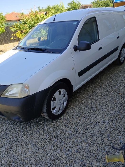 Vând dacia logan 1.6 benzină  cu gpl