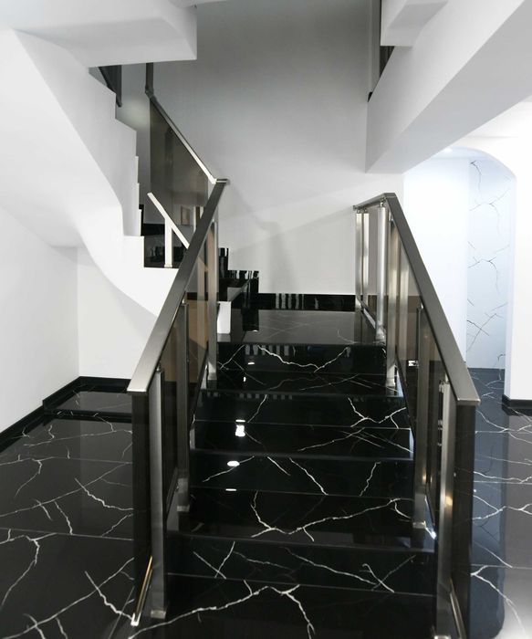 Дава се под наем Магазин в Казанлък - 90 кв.м за 1275 € - Снимка #8