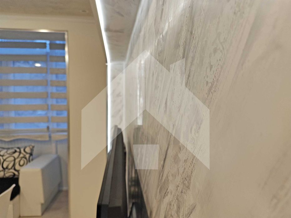 Продава се Тристаен апартамент в Нови пазар - 75 кв.м за 1054 €/кв.м - Снимка #22