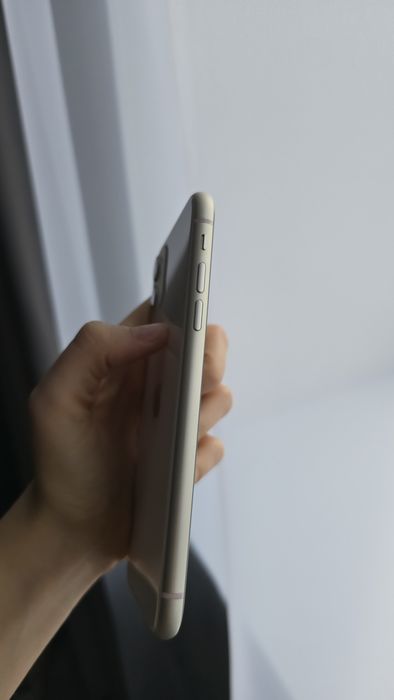 Продам Айфон 11 , 128 Гб