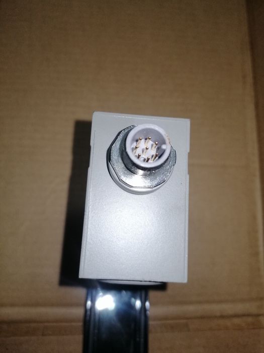 Amplificator PLC pt senzori fibra optica culoare Omron E3MC-Y41