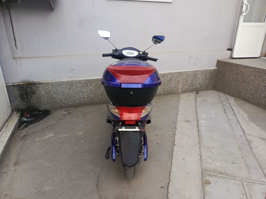 Skuter sotiladi Yadea yangidek aloqaga chiqilar kelishtirib bervoraman