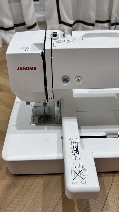 Продам Вышивальную машину